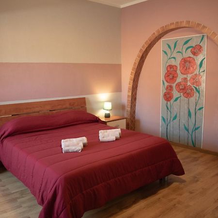 Le Mura Antiche Rooms Сассари Экстерьер фото