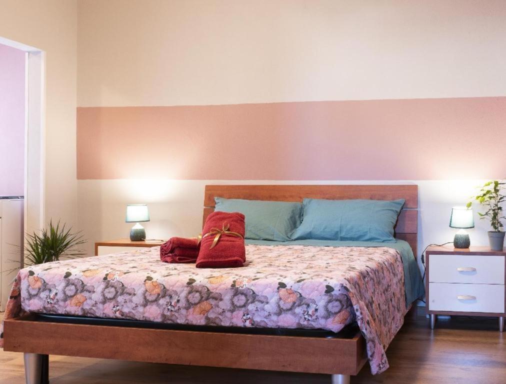 Le Mura Antiche Rooms Сассари Экстерьер фото