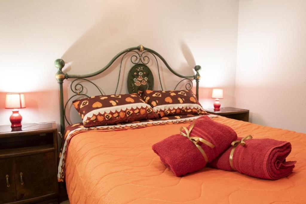 Le Mura Antiche Rooms Сассари Экстерьер фото